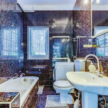Two-bedroom In Apartment